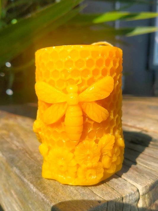 Bee Flower - Beeswax Candle